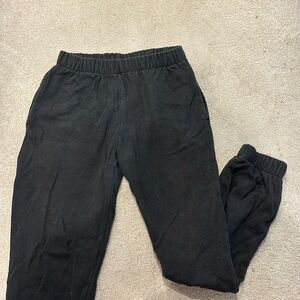 black brandy melville sweatpants